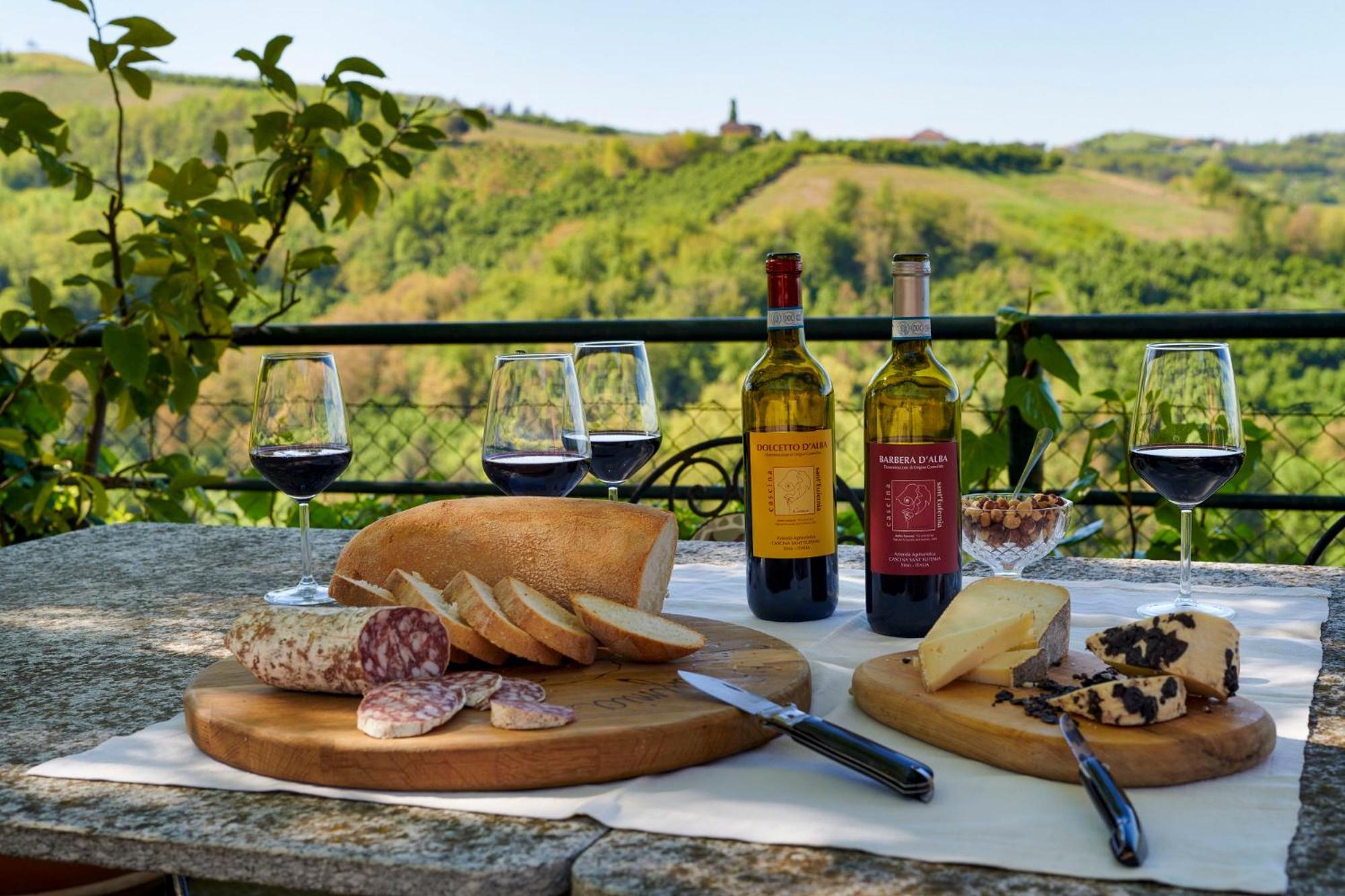 Cascina Sant'Eufemia Villa Sinio Bagian luar foto